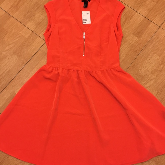 H&M Dresses & Skirts - H&M Cap Sleeve Dress